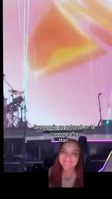Jajaja seungmin andaba saludando💘 #straykids #stay #seungmin #hanjisung #youmak