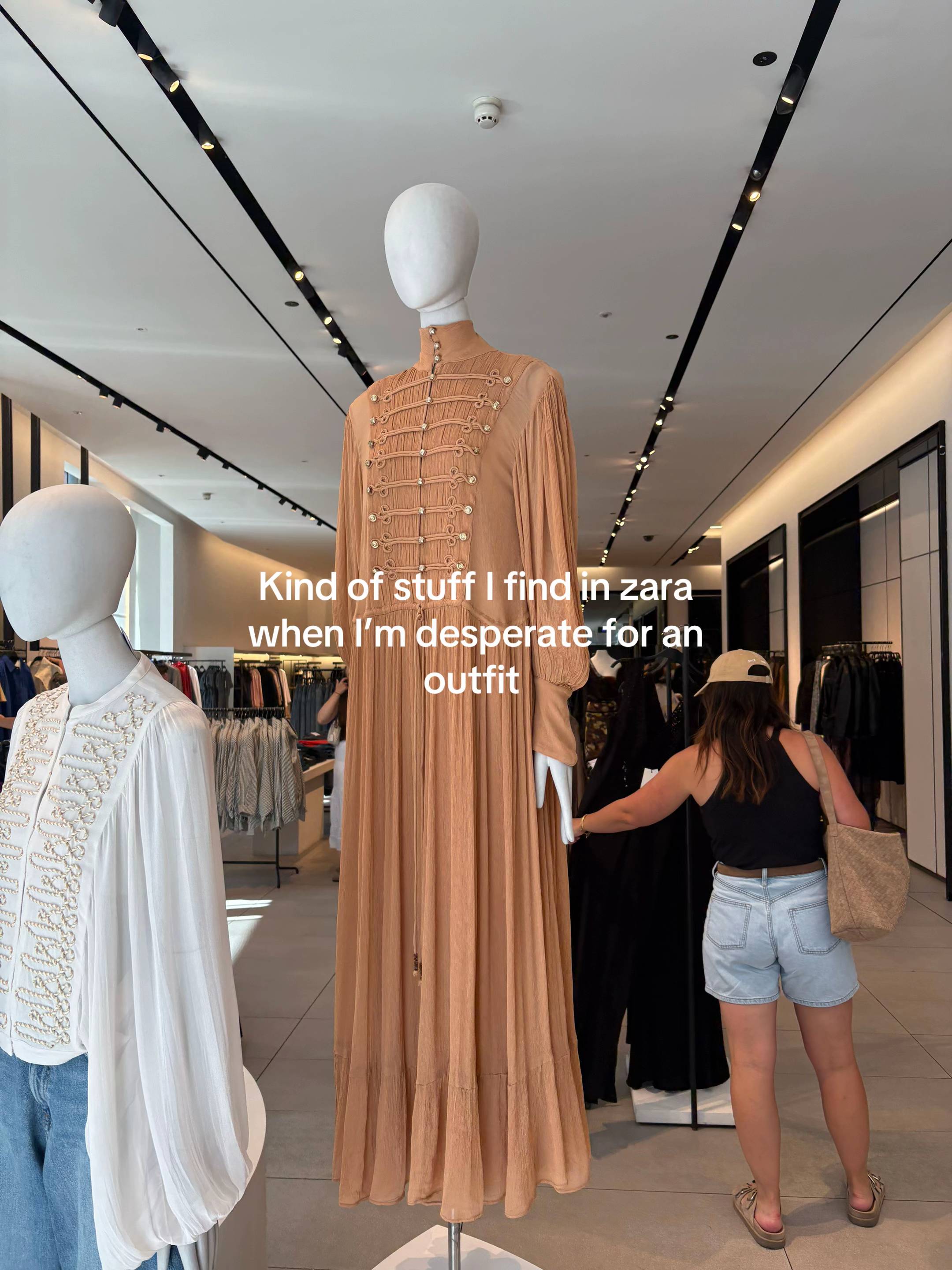 I’d like to know who is buying this and why #zarafinds #zara 