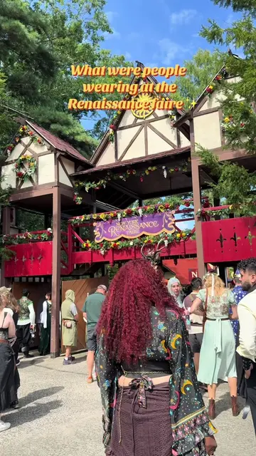What were people wearing at the Renaissance faire ✨ Still in awe of how magical 