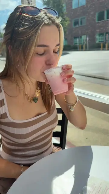 Two Sisters’ August drink flight was SO good 🫣🌿 If you haven’t tried it yet, h