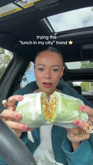 lunch in my city DID NOT DISAPPOINT!!😩🤤🌯  if ur in Seattle try this wowowowow