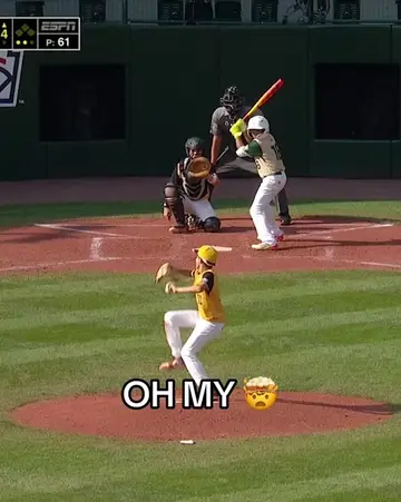 That was smooth 😮 #llws #baseball #littleleague 