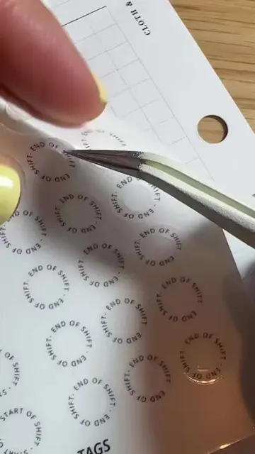 A little planning reset with the details that make everything click ✨ Dot sticke