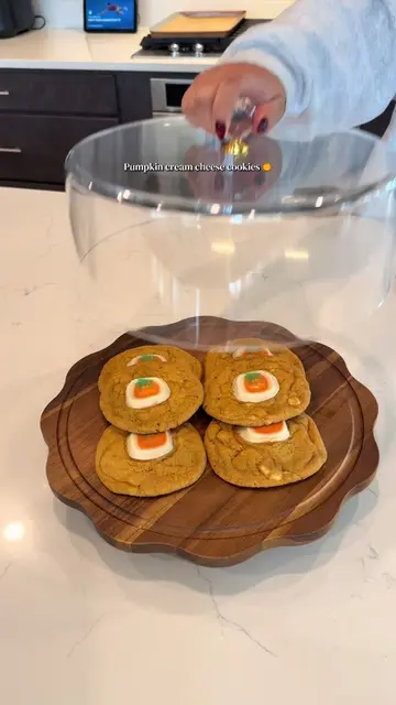 Classic double layered cookie with a pumpkin & cream cheese chunk base 🎃🍂🍁 #e
