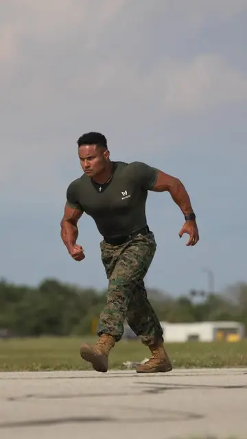 Link in bio to work 1:1 with me #fitnessjourney #workoutmotivation #military #be
