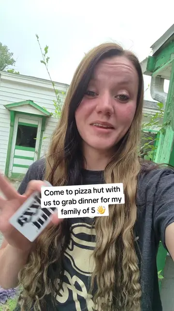Thanks for tagging along, where's yalls favorite pizza restaurant around you? I 