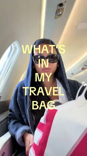 We’re so back baby ✈️ 🥂 🕶️ 🖤 🤍 🧳 💋 🥀 🍸 💫 #travelbag #longchamp #whatsin
