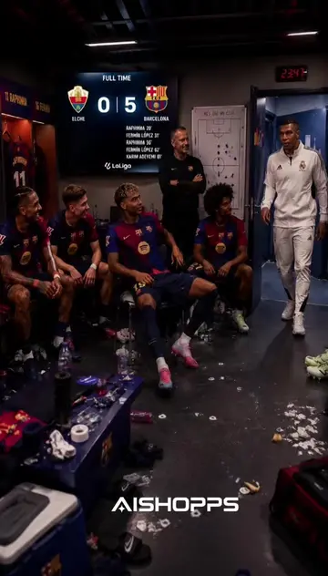 Mbappe is not happy with Barcelona winning 5 to zero against Elche 😂😂😂mbappe 