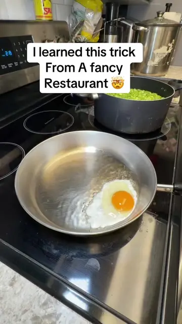 A professional kitchen tip from a luxury restaurant #hack #egg #CookingHacks #ti
