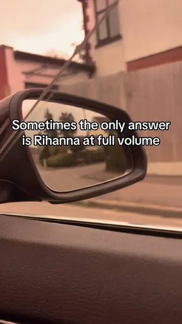 the aux therapy session✨✨ #rihanna #foryoupage #musictherapy #fyp #creatorsearch