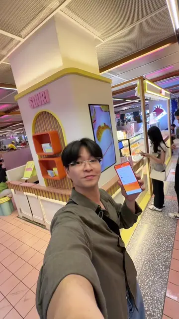 แตะจ่ายง่ายๆ ด้วย TrueMoney บอกเลยว่าเท่และสะดวกมาก 😎 ที่นี้รีบแค่ไหน แค่แตะจ่า