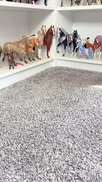 I can’t wait to make some tack for both of them!!! 🤩✨ #breyer #schleich #hobby 
