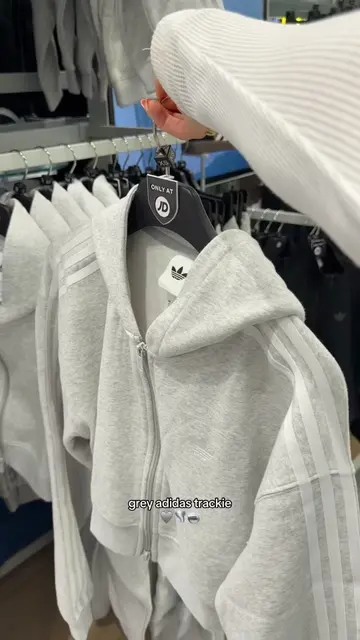 the most stunning grey set #jdsports #adidas #trackie #autumn 