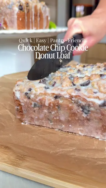 🍪CHOCOLATE CHIP COOKIE DONUT LOAF🍪 🍪 Click the link in my bio or go to OBSESS