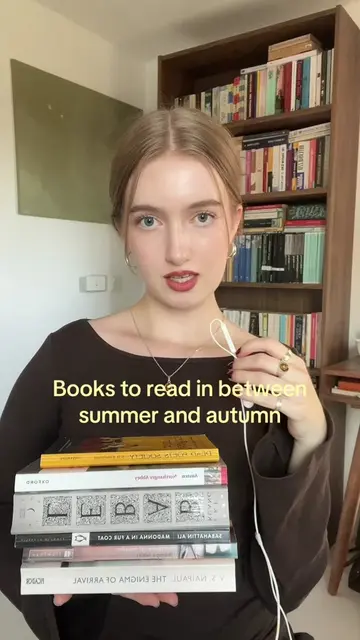Some books for the end of August and beginning of September 🍁🍄‍🟫🕯️ #BookReco