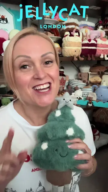 It’s time to talk @Jellycat Christmas collection for 2026🎄 Disclaimer: These im