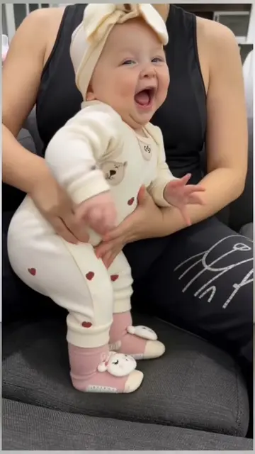 Baby dance🍼🍼🍼🍼#capcut #capcutpioneer #pioneertemplate #ai#baby