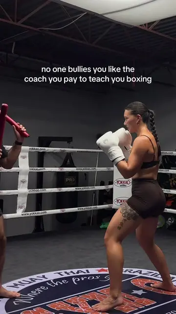 To be fair everything he’s bullying me for is so valid #beginnerkickboxing #muay