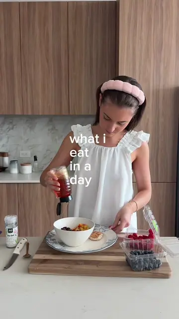Everything I eat in a day focusing on protein and fiber featuring @eatwestbrae  