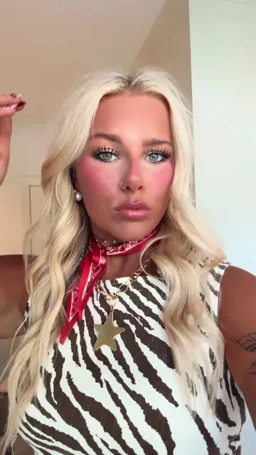 MAKEUP ROUTINE 💄💄💄 #makeuptutorial #ugccreator #creatorsearchinsights #pretty
