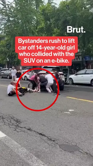 Footage captured in China's Sichuan province shows a crowd of bystanders rushing