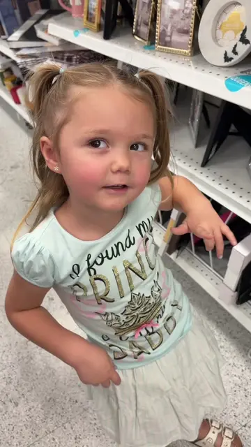 “I look so cute..” haha🤣🖼️💕💁🏼‍♀️ This is the cutest trend!! Go see what you
