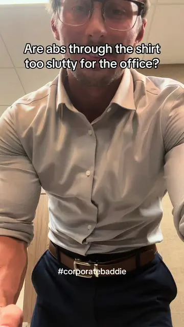 I think it’s acceptable. What yall think? #corporatebaddie #officelife #corporat