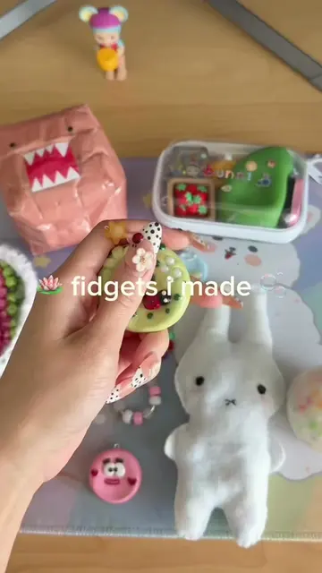 all my diy/handmade fidgets 🥹🎨 if you want a tutorial on any of these lemme kn