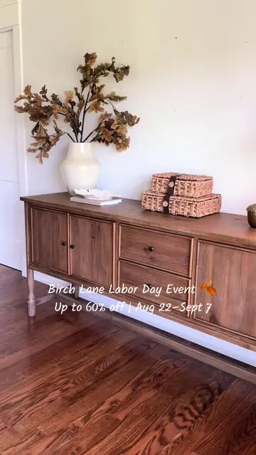 Two of my favorite Birch Lane pieces in our home 🤎 Our dining room console and 