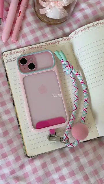 Clear case with free lanyard ✨  #iphonecase #clearcase #phonecase #casewithlanya