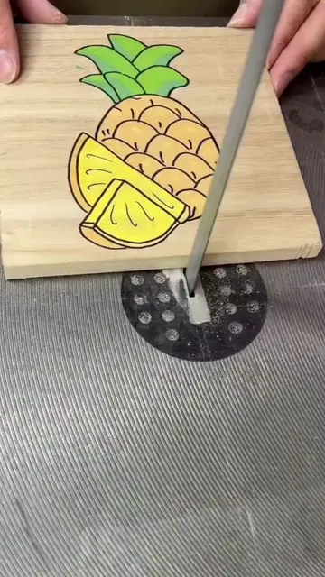 Pineapple Design on Wood 🍍🪵 | Satisfying ASMR Watch raw wood transform into a 