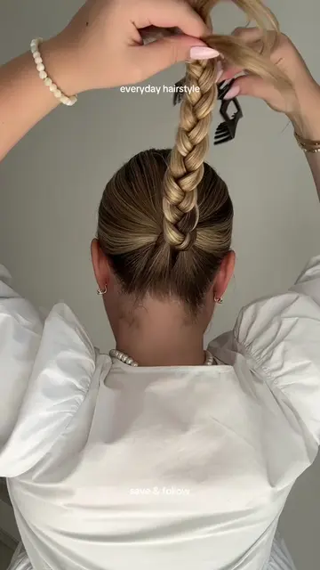 another day, another pretty hairstyle 🫶🏻 #hairtok #hairstyle #hairstyletutoria