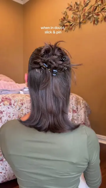 these mini clips save me  #hairtok #hairstyleideas #shorthairstyles #easyhairtut