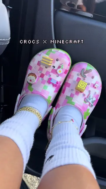 #crocs #minecraftcrocs #pinkminecraftcrocs 