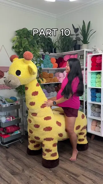 PART 10 (finale) of crocheting a life-size baby giraffe for my son’s nursery! 🦒