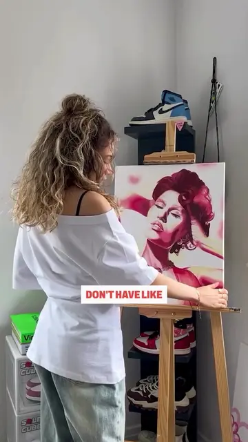 Touching grass, mumsie's bakes and AF1s, Emilia knows exactly what keeps the cre