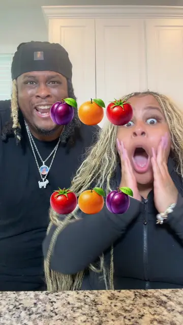 Fruit Rage Bait 😳 #shadanddes #fyp #couples #viral #foryoupage 