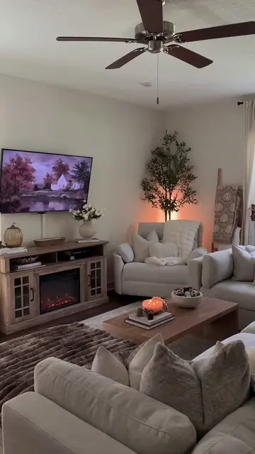 fall in our home 🍂🤎 #fall #falldecor #fallaesthetic #homedecor #cozyathome 