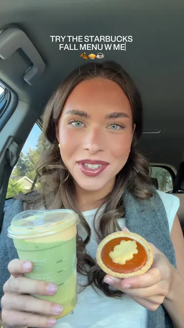 Let’s try the new Starbucks fall menu 😏 Happy August 25th my cutie pies #starbu