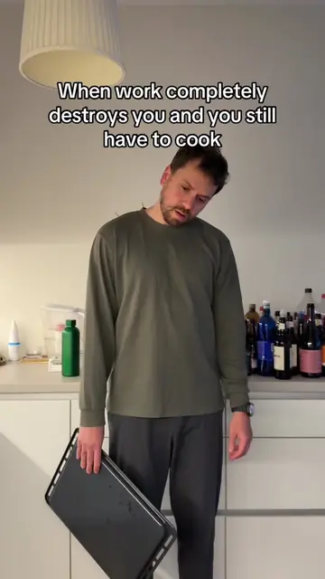When work completely destroys you 🥀 | #workburnout #worklifebalance #cookingtim