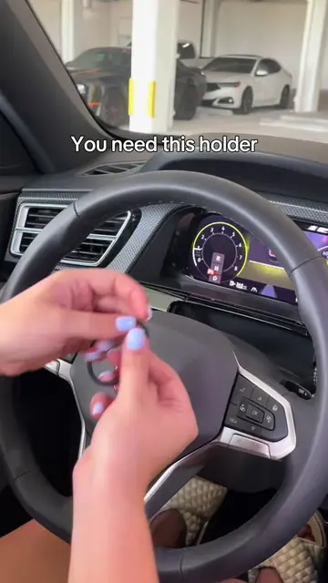 You need this holder #LifeHack #carhacks #car #hack #advice 