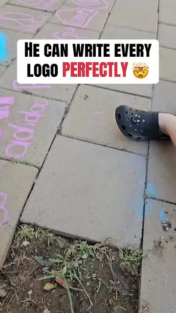 He’s so talented 😱 @Litttle.einstein #amazing #satisfying #kids #drawing #art 