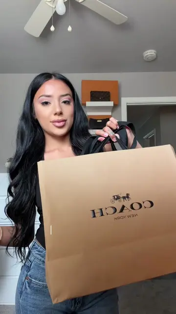 Love me some coach 😍 @Coach #coach #purse #fypシ゚viral #foryoupage #unboxingvide