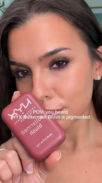 This blush might actually last me for eternity 😂 a LITTLE goes a long way, but 