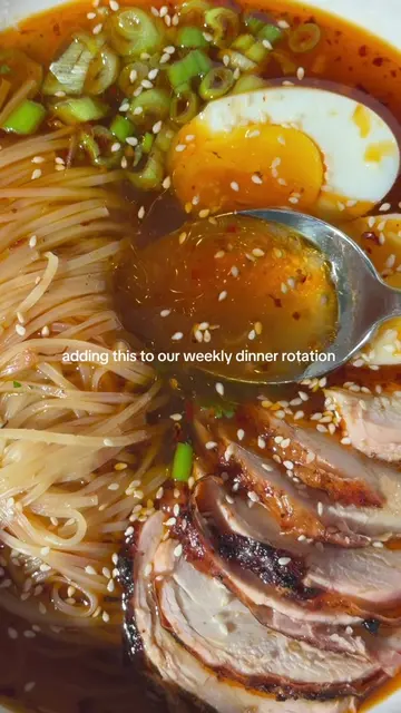 The most comforting meal in a bowl 🤎 we’ll be making this ramen-inspired spicy 