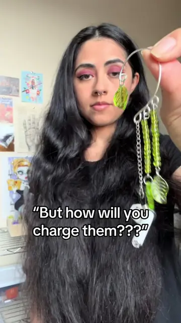 The most FAQ that I get about the AirPod ear cuffs. 🙃 #airpods #earcuffs #earbu