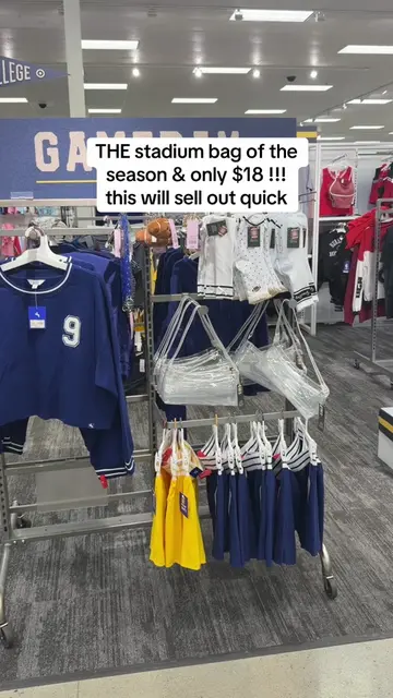 okayyy @target link in my ShopMy! #shopwithbon #stadiumbag #clearbag #clearpurse