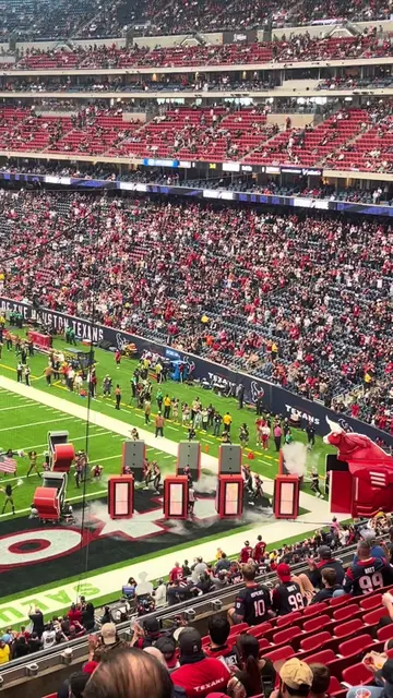 Football season is back, Houston! 🤘🏈 You can now find Texans tickets right her