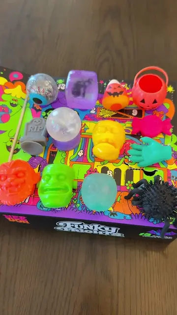 Got the @NeeDoh Official Funky Frights Squish-o-Ween Countdown Calendar for our 