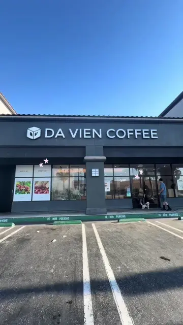 Get your bestie & go get some Da Vien Coffee! ☕️ ✨🤏🏼  Da Vien is offering a BO